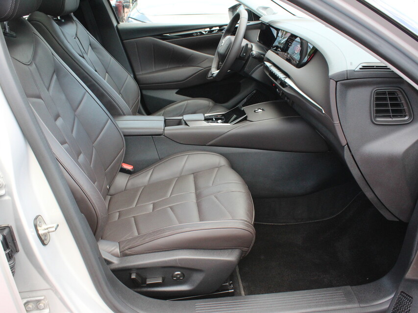 DS Automobiles DS 4