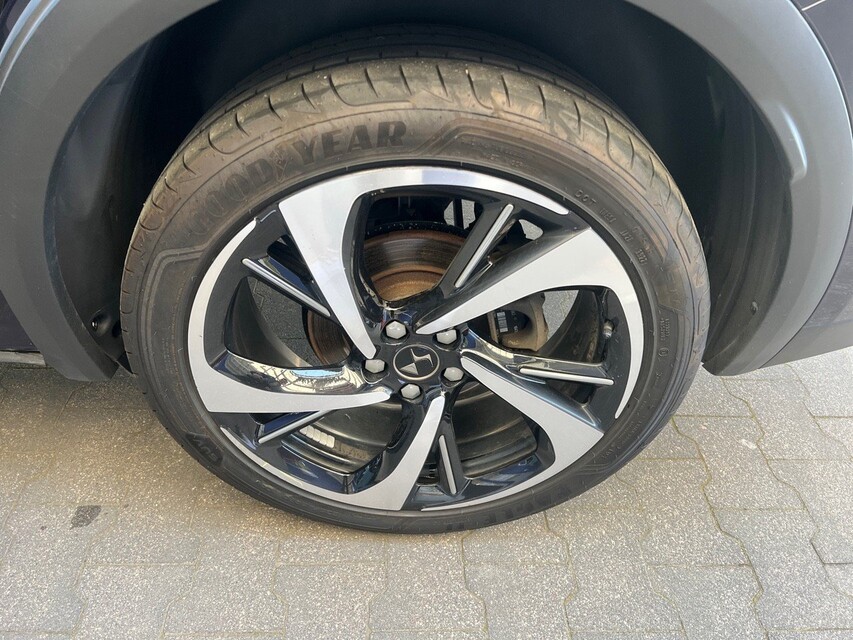 DS Automobiles DS 7 Crossback