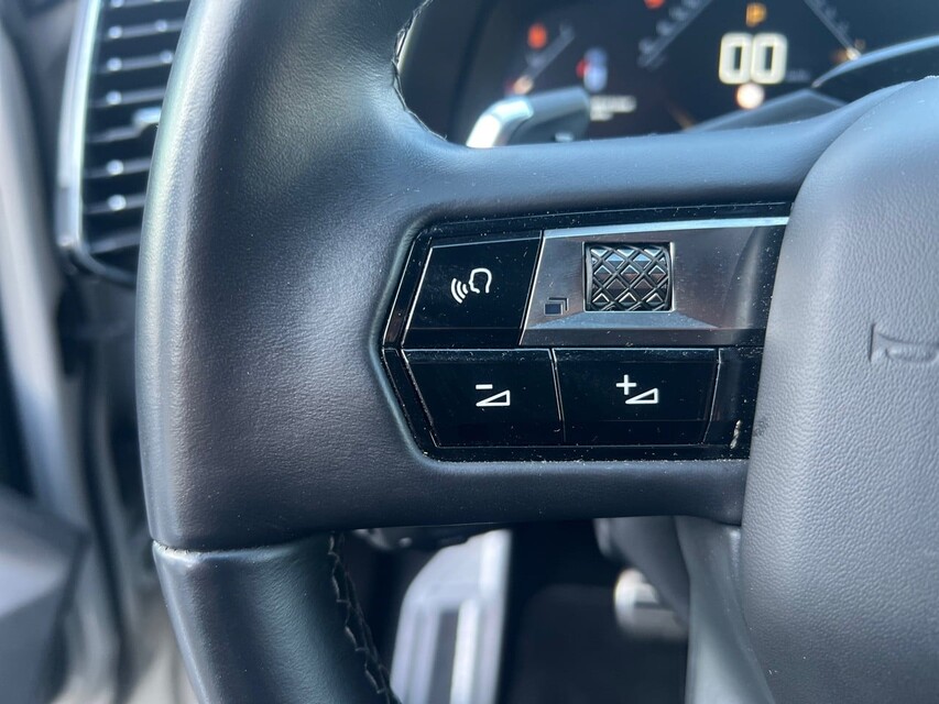 DS Automobiles DS 7 Crossback