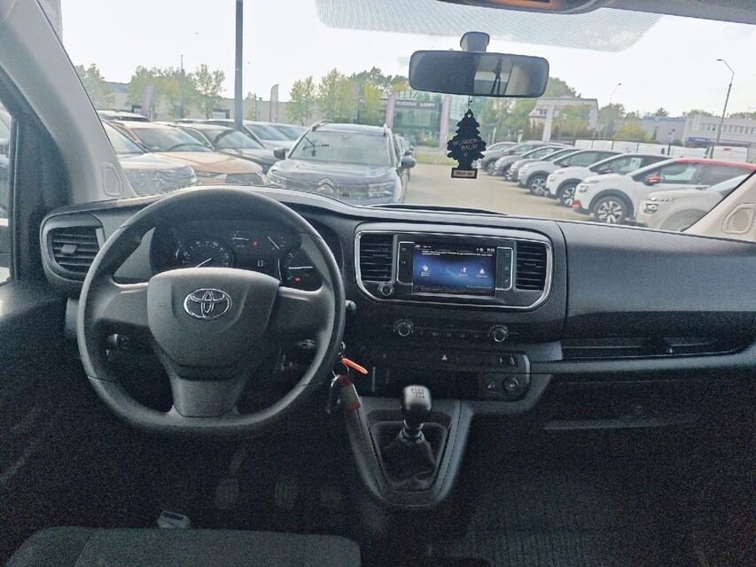 Toyota Proace Verso