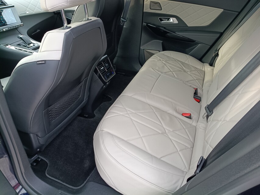 DS Automobiles DS 7 Crossback