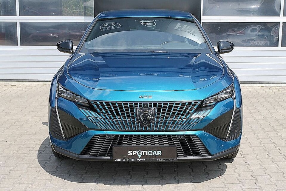 Peugeot 408