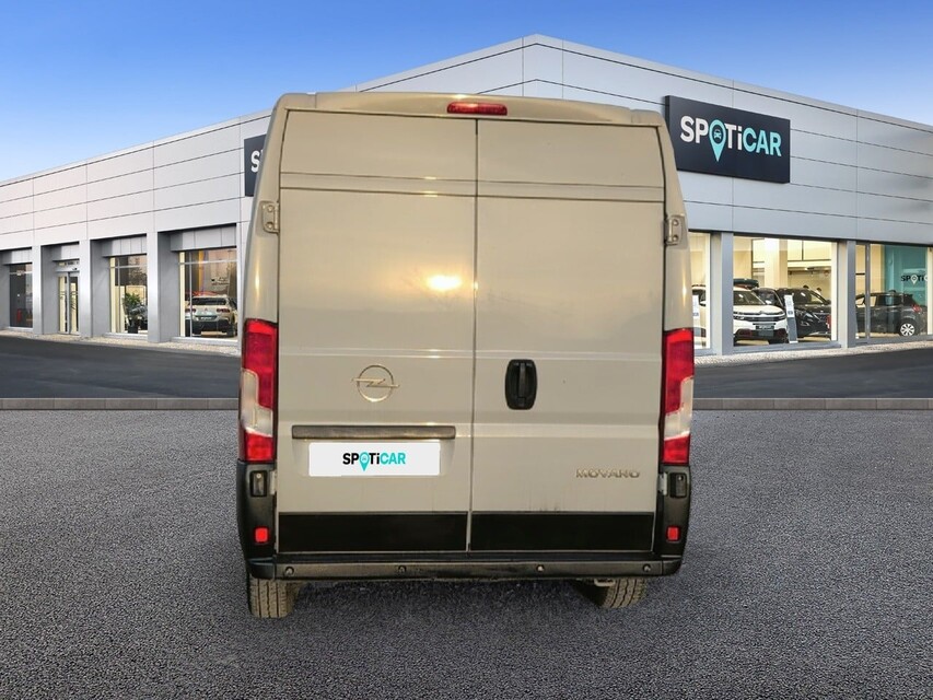 Opel Movano