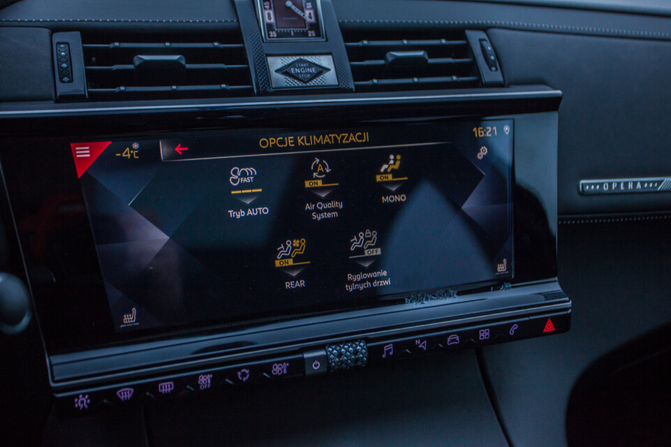 DS Automobiles DS 7 Crossback