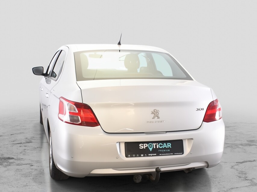 Peugeot 301