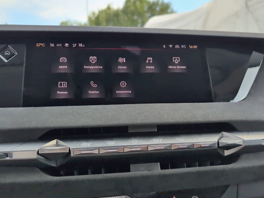 DS Automobiles DS 4