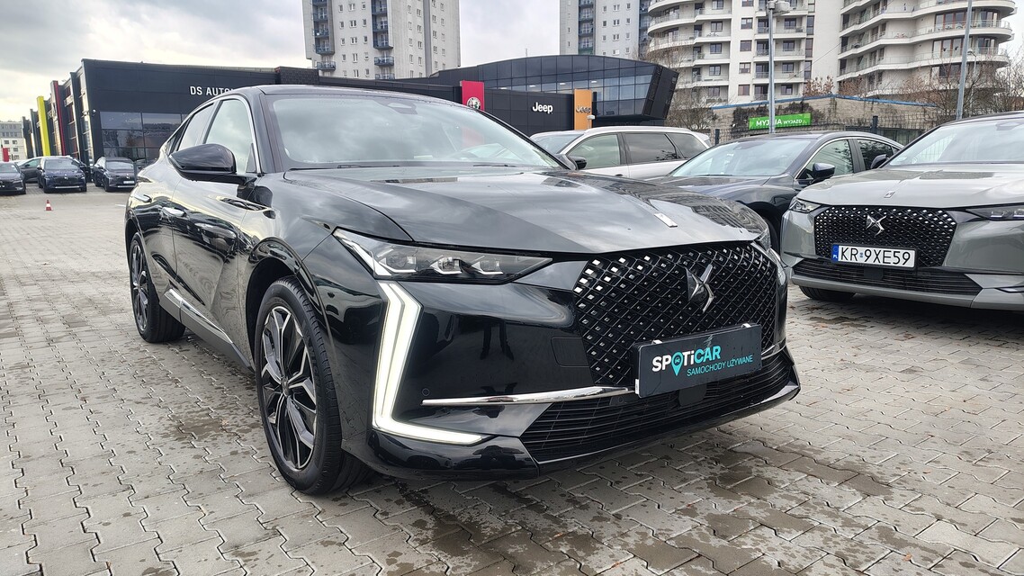 DS Automobiles DS 4