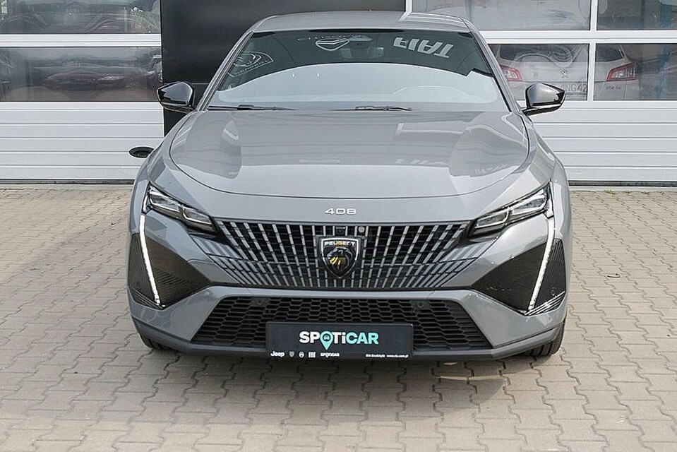 Peugeot 408