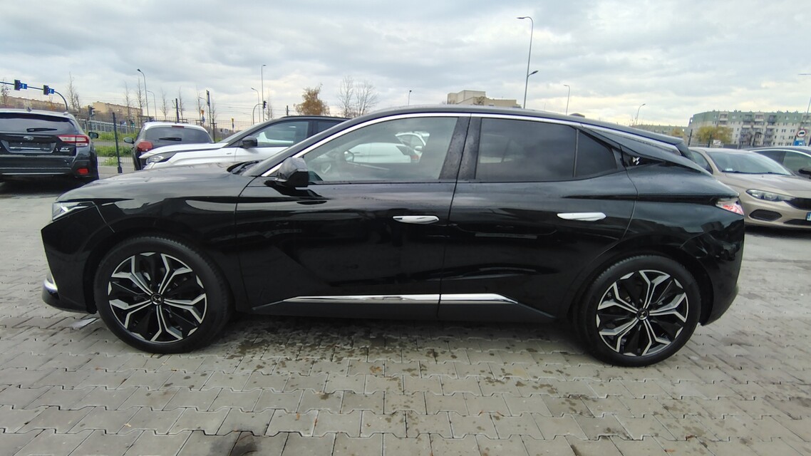 DS Automobiles DS 4