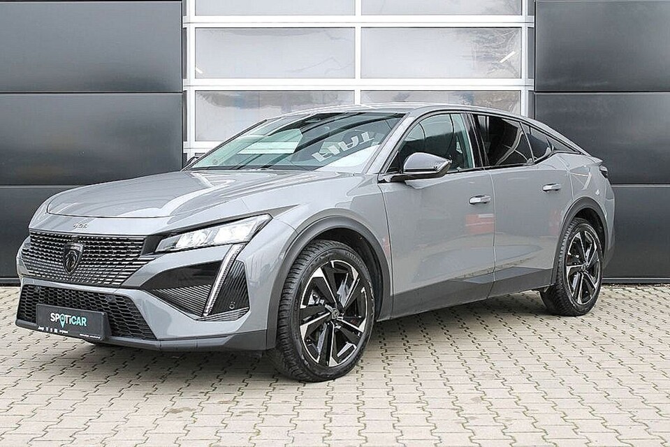 Peugeot 408