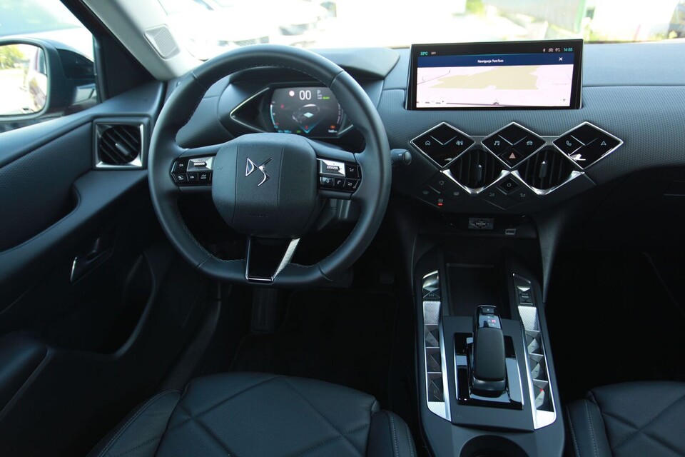 DS Automobiles DS 3 Crossback
