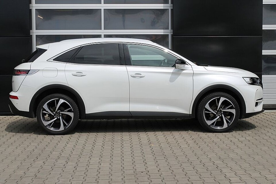 DS Automobiles DS 7 Crossback