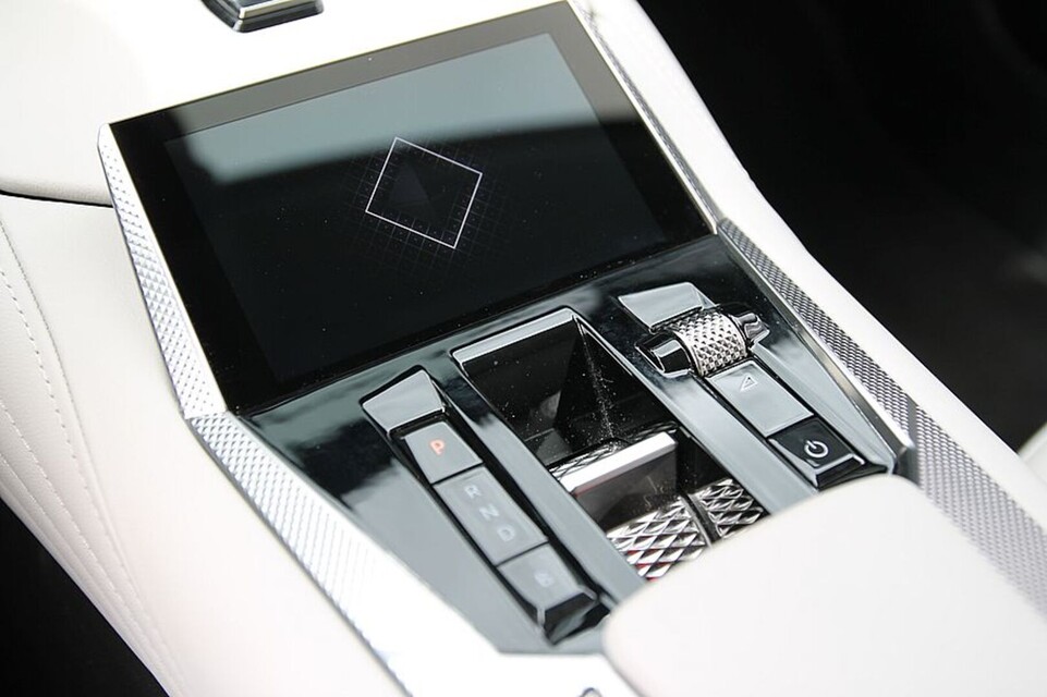 DS Automobiles DS 4 Crossback