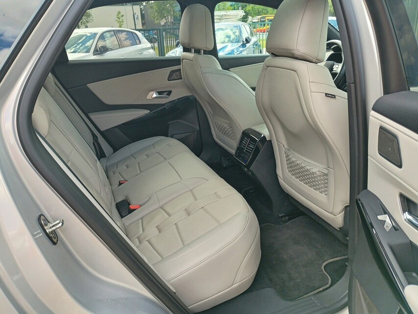 DS Automobiles DS 7 Crossback