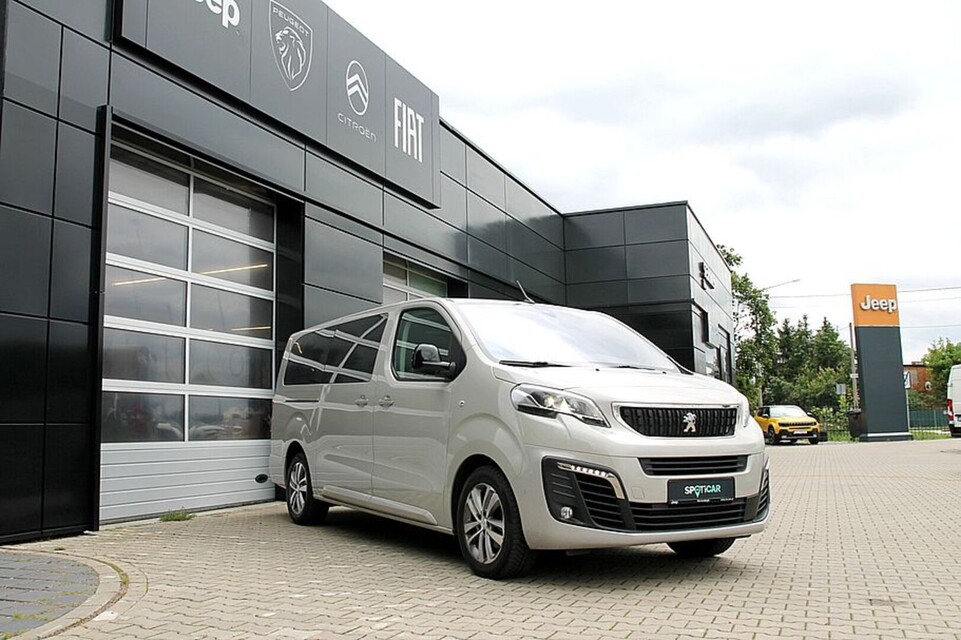 Peugeot Traveller