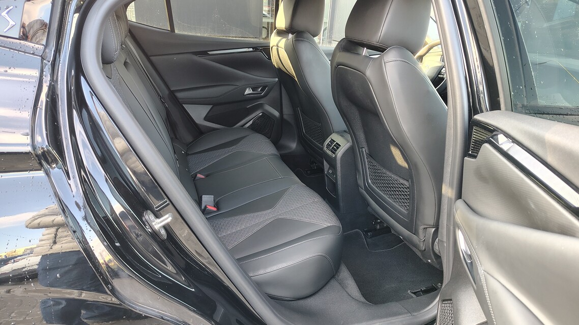 DS Automobiles DS 4