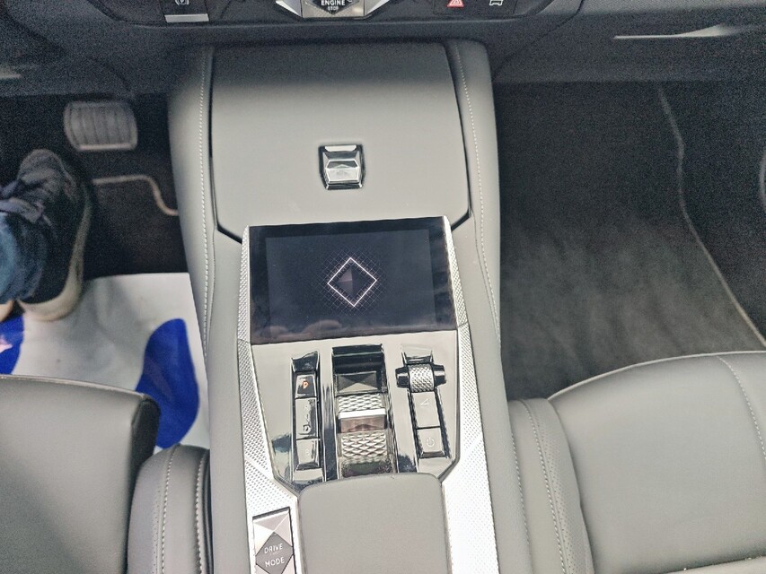 DS Automobiles DS 4