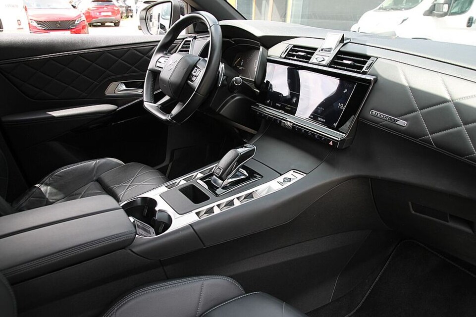 DS Automobiles DS 7 Crossback