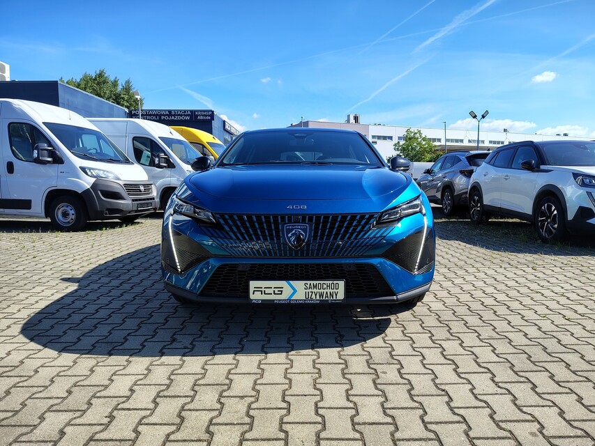 Peugeot 408