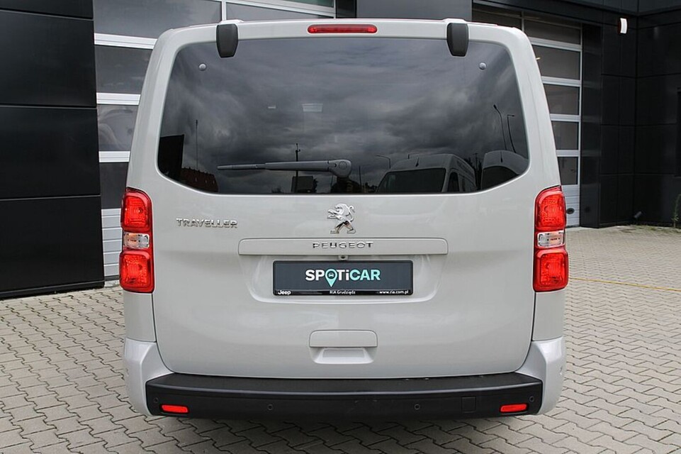 Peugeot Traveller