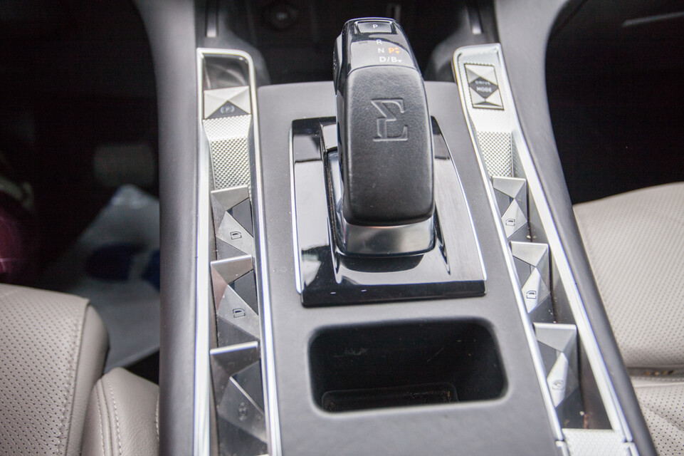 DS Automobiles DS 7 Crossback