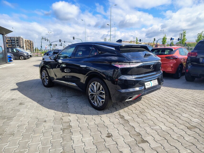 DS Automobiles DS 4