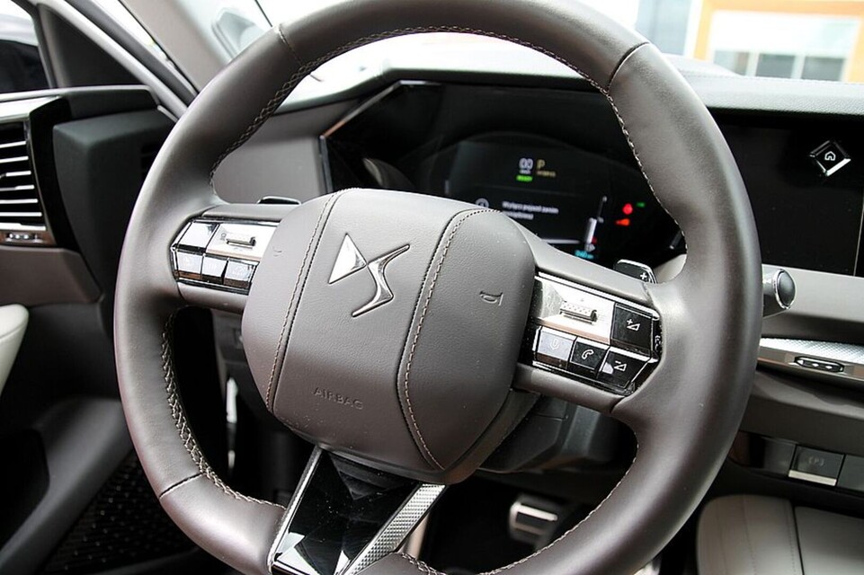 DS Automobiles DS 4 Crossback