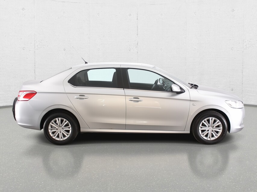 Peugeot 301