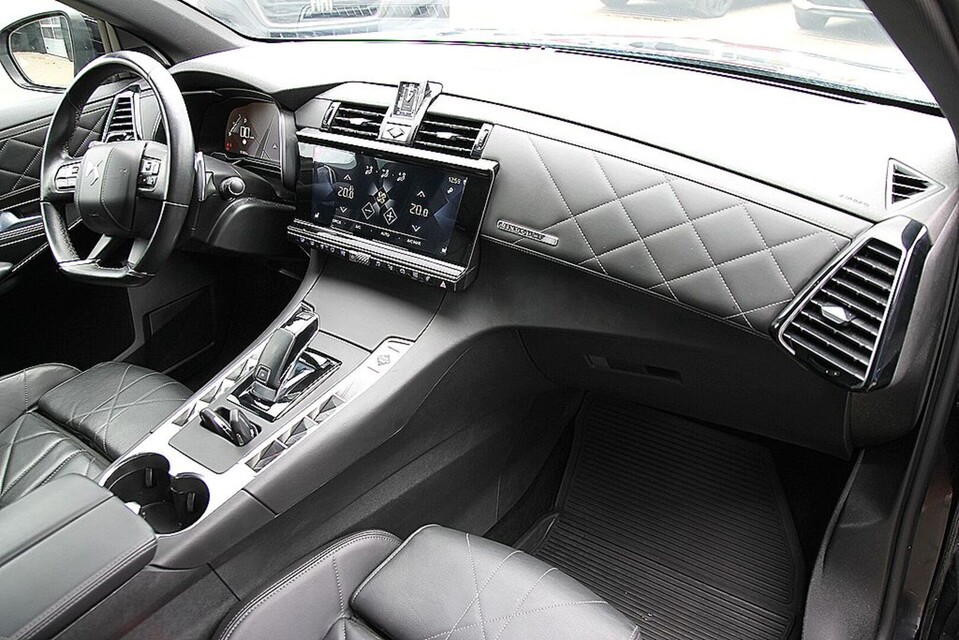 DS Automobiles DS 7 Crossback