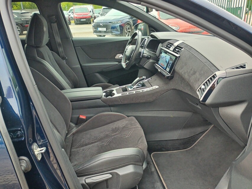 DS Automobiles DS 7 Crossback