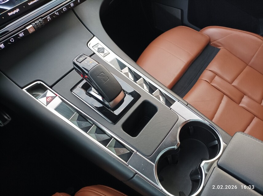 DS Automobiles DS 7 Crossback