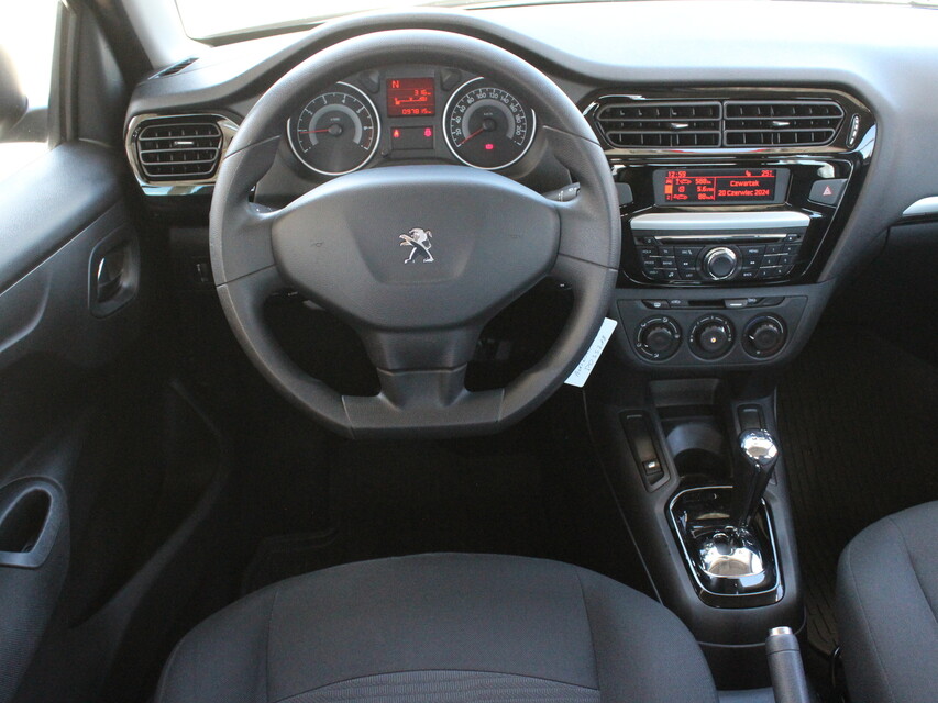 Peugeot 301