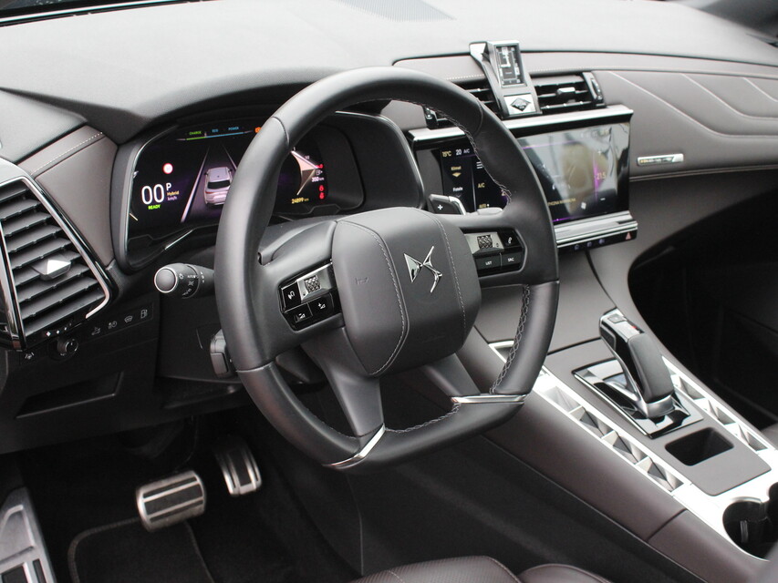 DS Automobiles DS 7 Crossback