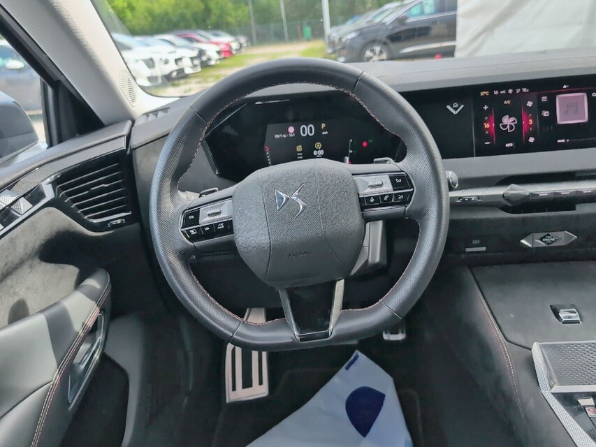 DS Automobiles DS 4